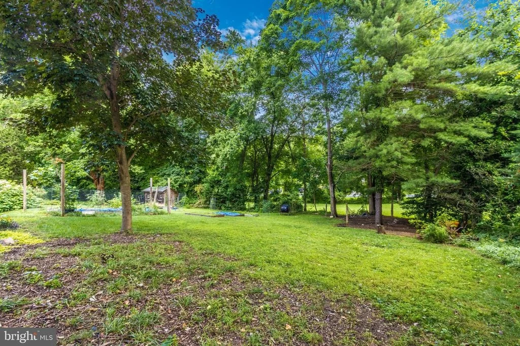 Photo of 120 PIPING ROCK DRIVE