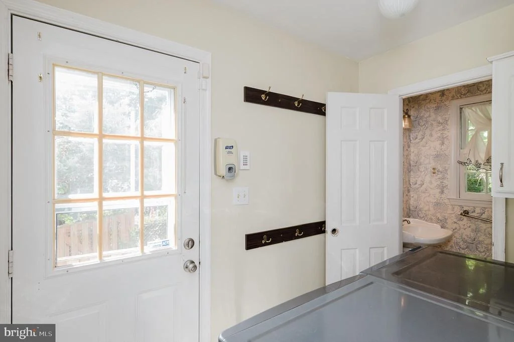 Photo of 318 BEACH DRIVE