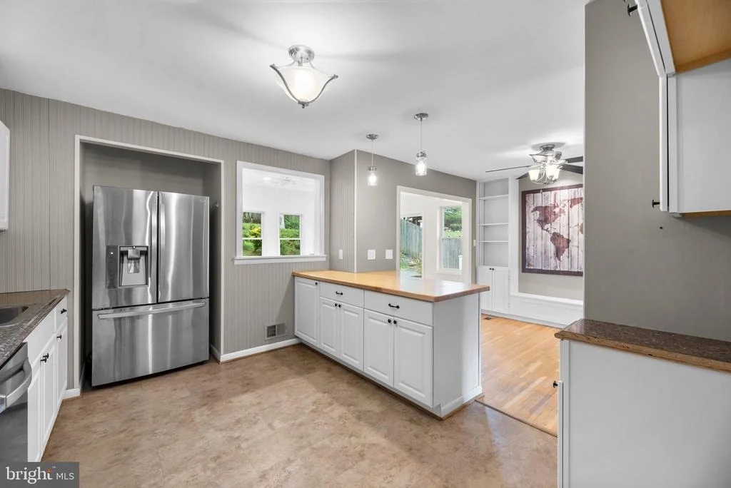 Photo of 7002 FITZPATRICK DRIVE