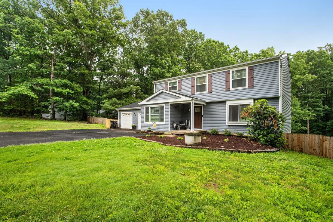 Photo of 8005 GRACIE DRIVE