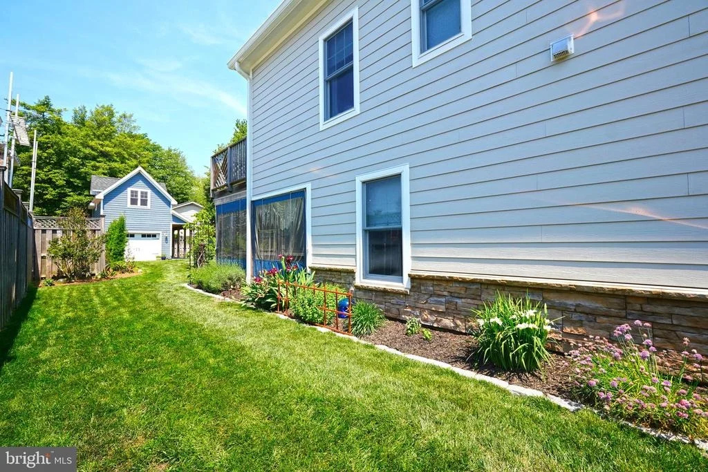 Photo of 312 BURTON AVENUE