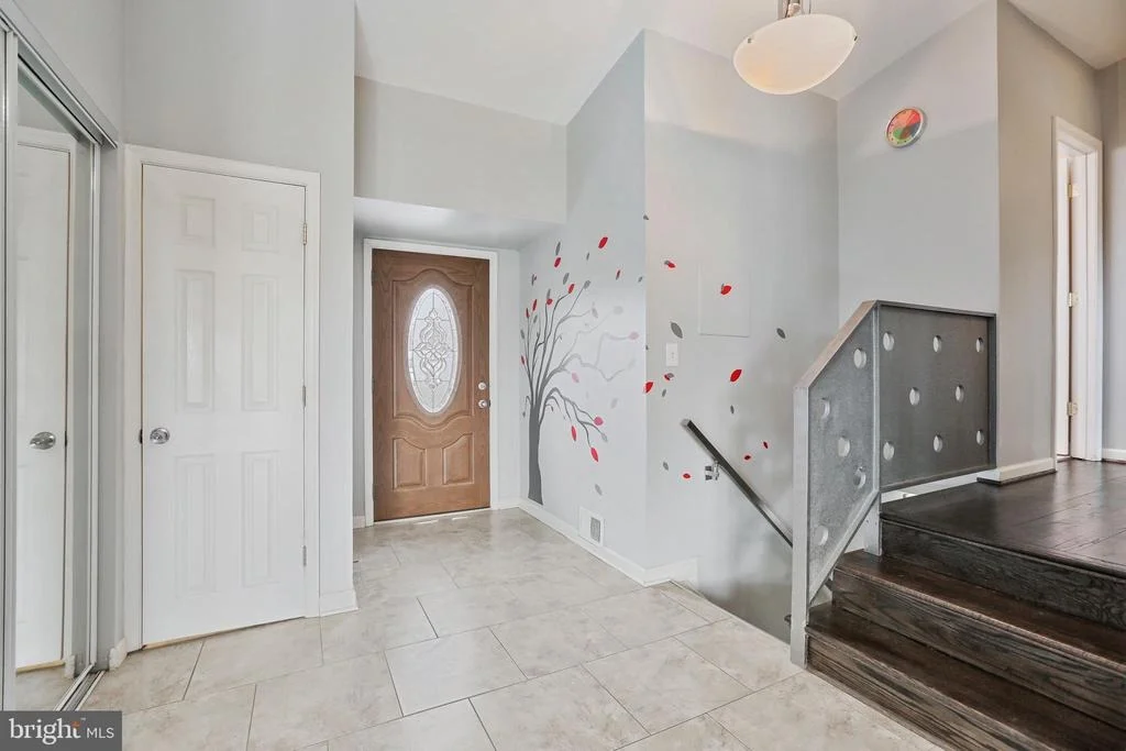 Photo of 2411 SYLVALE ROAD
