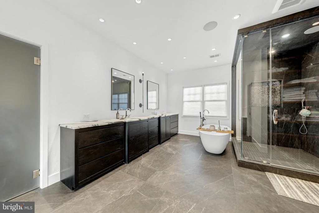 Photo of 10021 COUNSELMAN ROAD