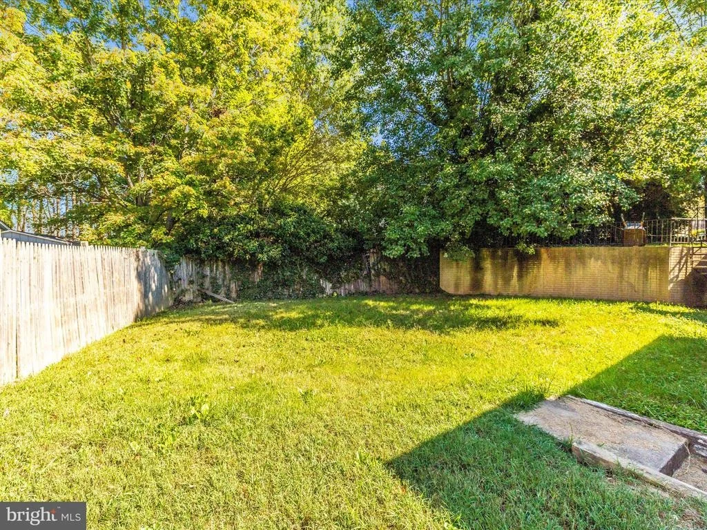 Photo of 10001 BISCAYNE LANE