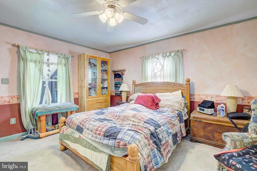 Photo of 706 KINGFISHER ROAD