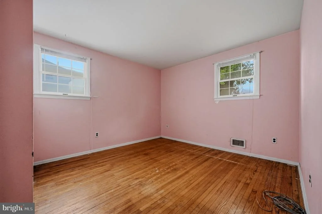 Photo of 308 BREWSTER DRIVE