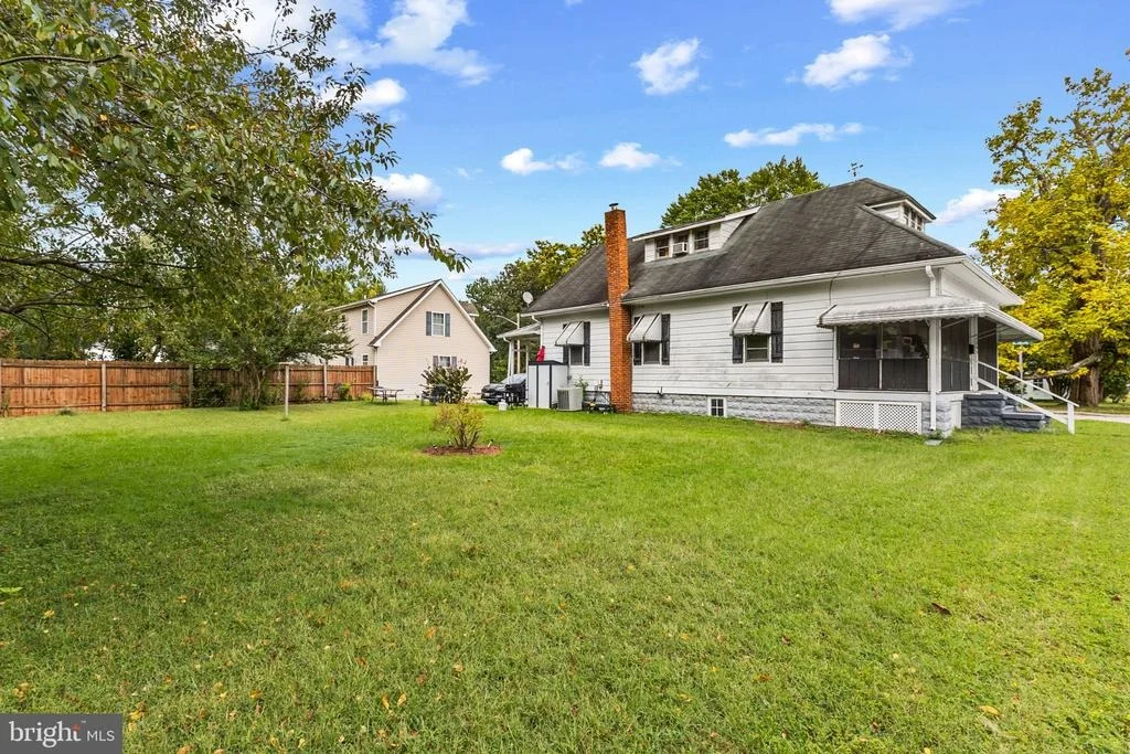 Photo of 200 MAPLE AVENUE