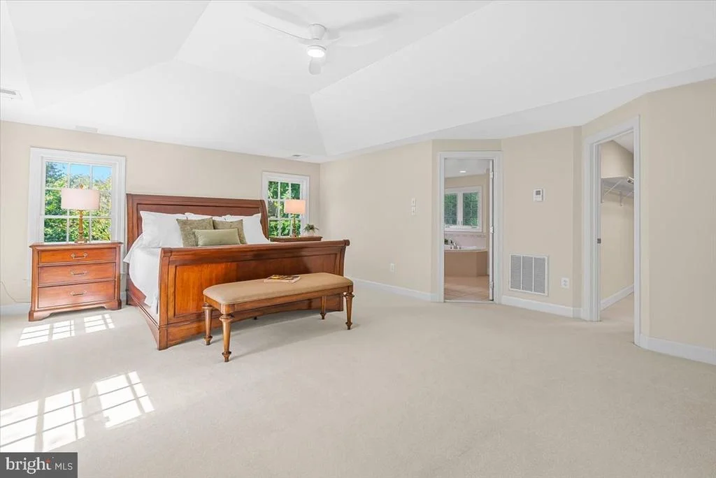 Photo of 6807 MEADOW LANE