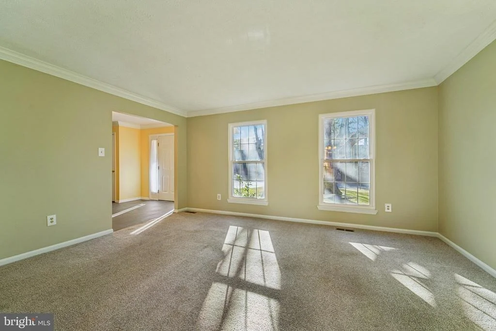 Photo of 216 BOOKHAM LANE
