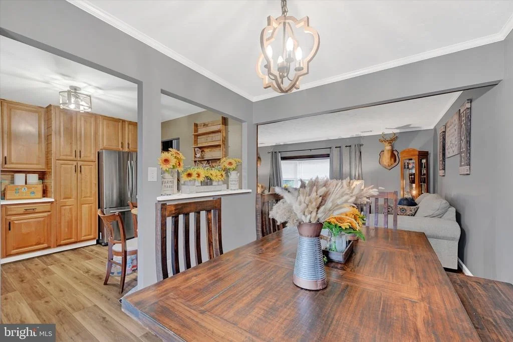 Photo of 5824 OAKLAND ROAD
