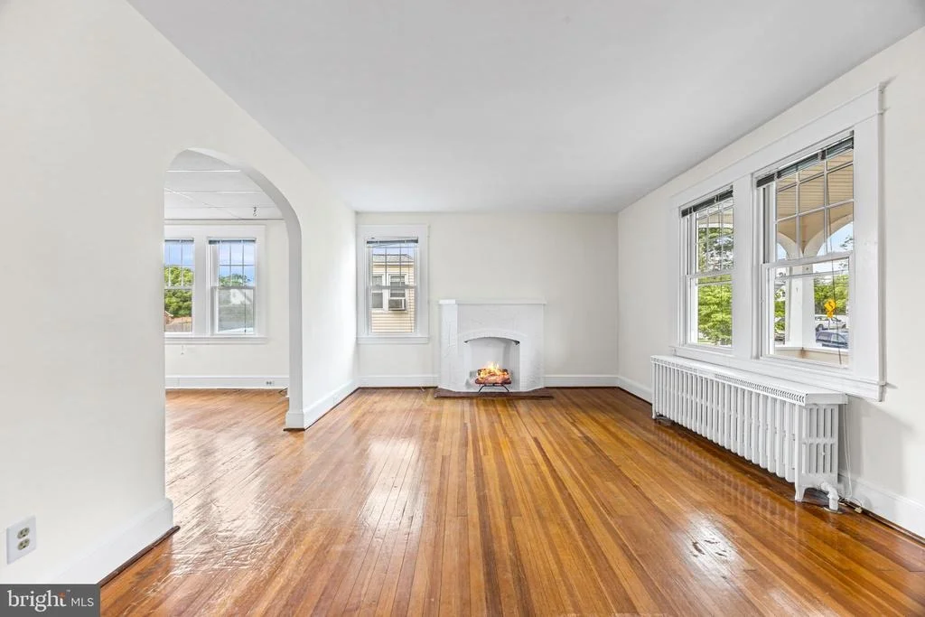 Photo of 1257 CIRCLE DRIVE