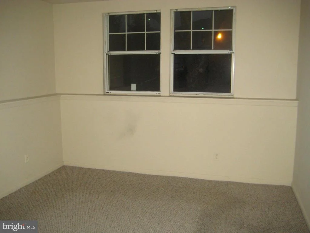 Photo of Unit 2 at 20307 BEACONFIELD TERRACE