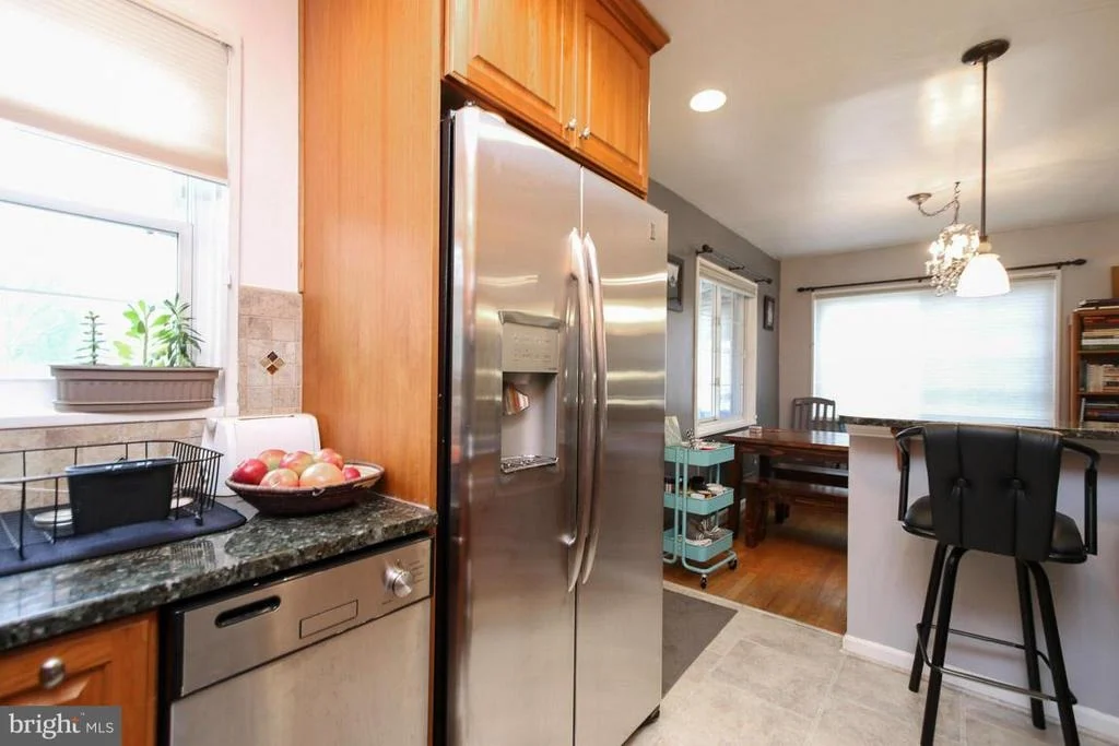 Photo of 417 KERWIN ROAD