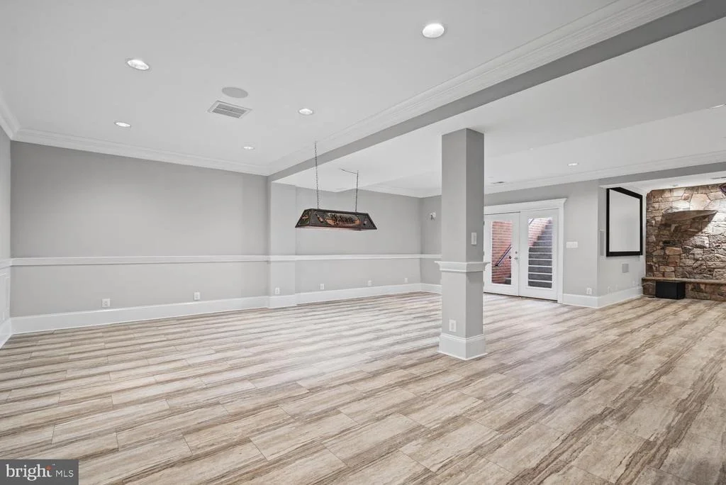 Photo of 9404 FOREST HAVEN DRIVE