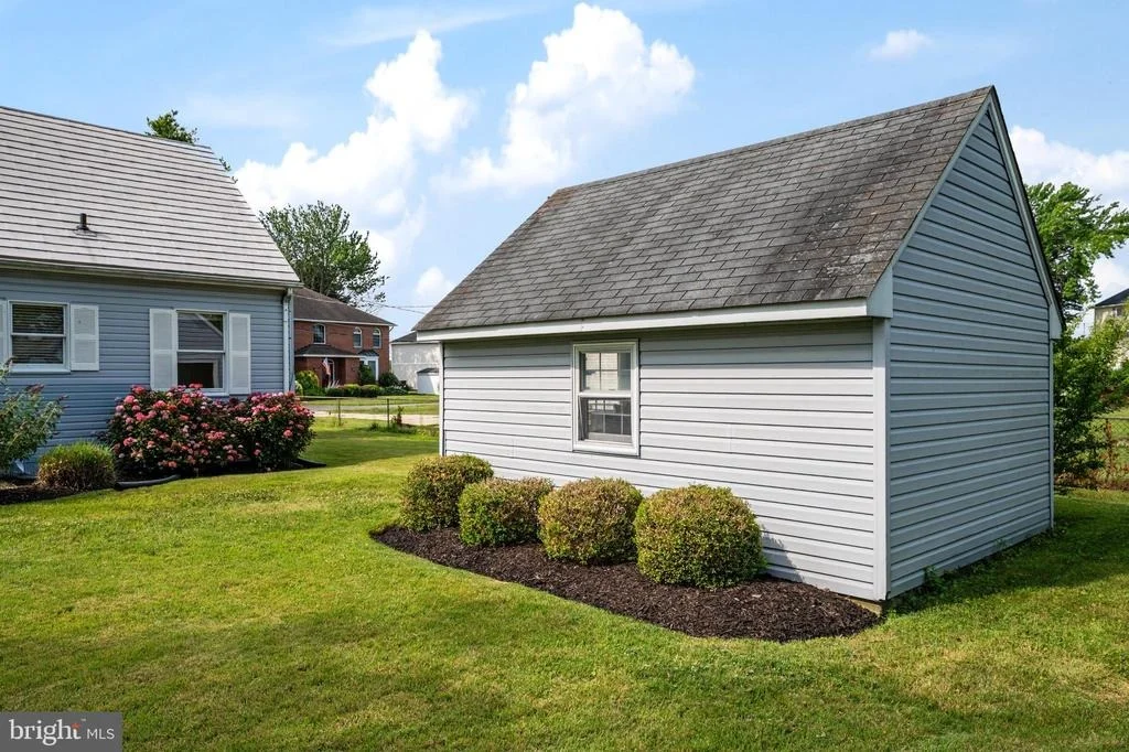 Photo of 812 BAY VIEW DRIVE
