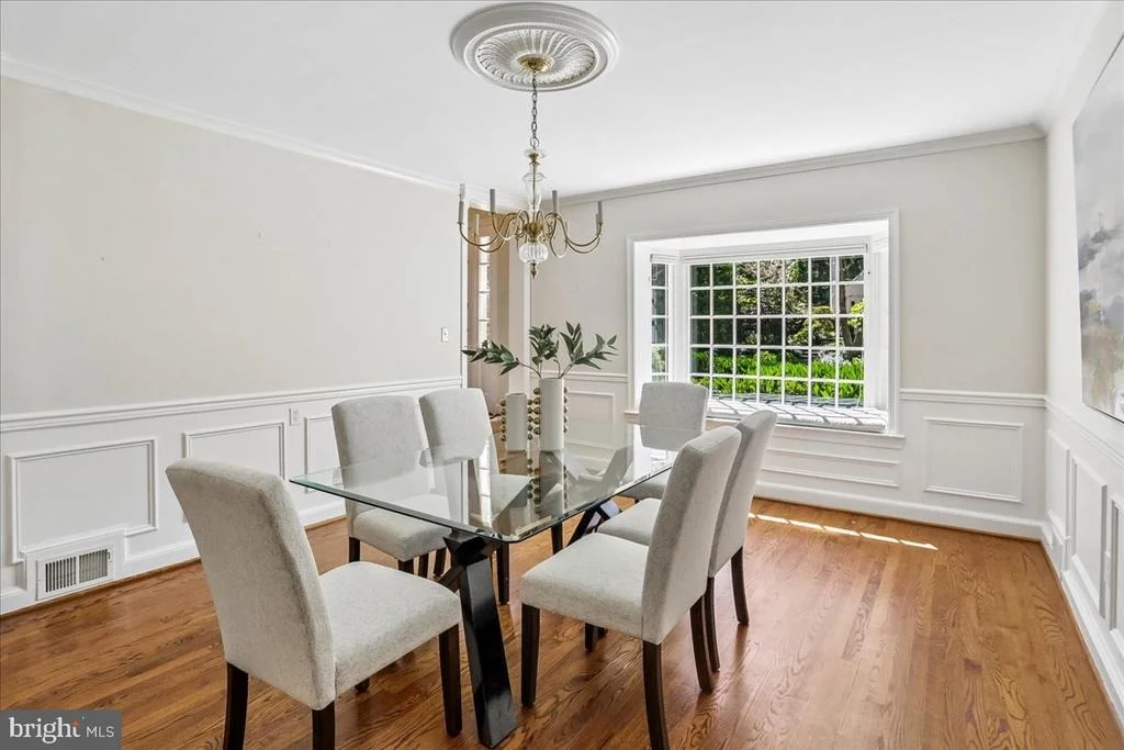 Photo of 3202 PICKWICK LANE