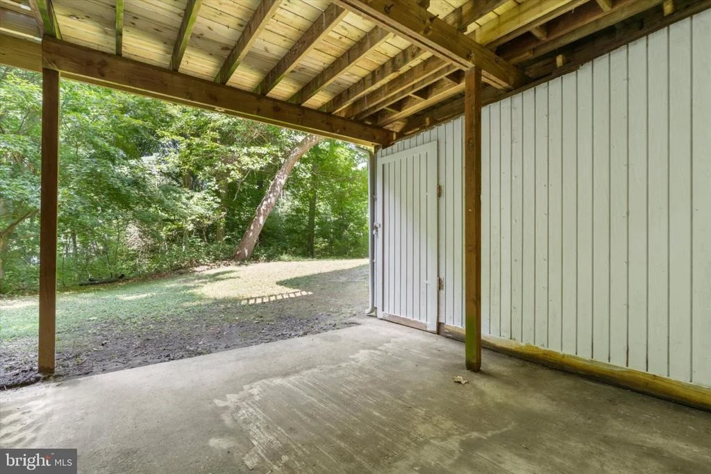 Photo of 1934 WOODED TRACE ROAD