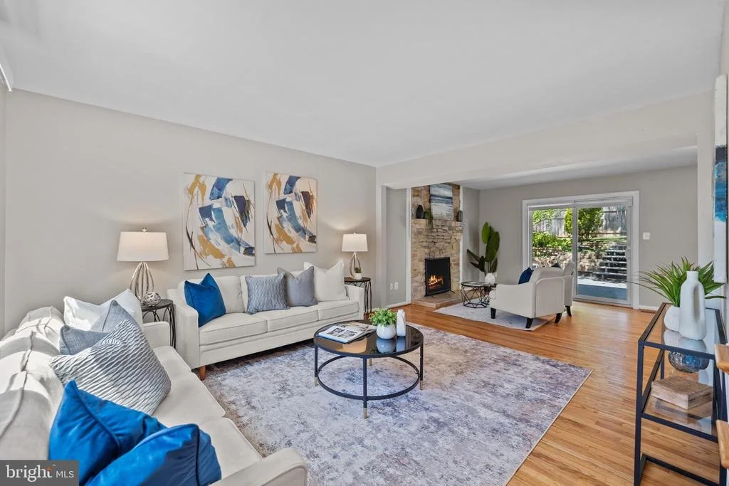 Photo of 9556 PINE BOUGH PLACE