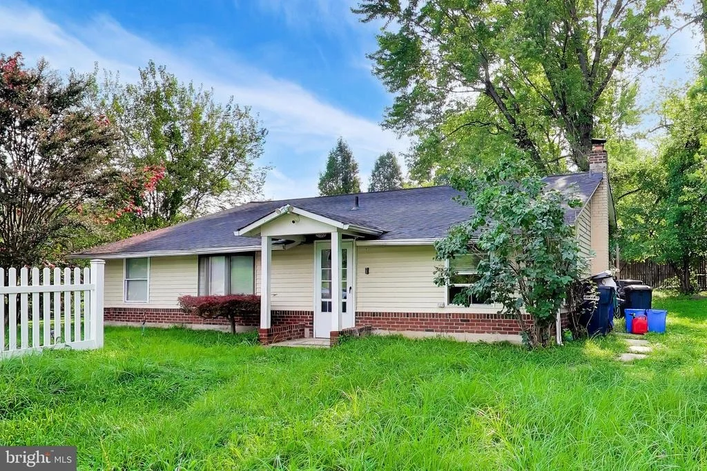 Photo of 16012 BATSON ROAD
