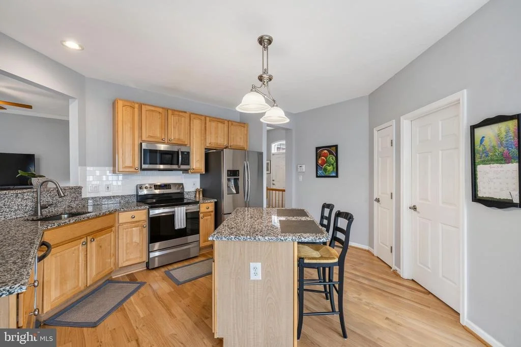Photo of 7935 EAGLE VIEW DRIVE