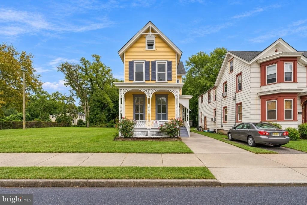Photo of 50 WALNUT STREET