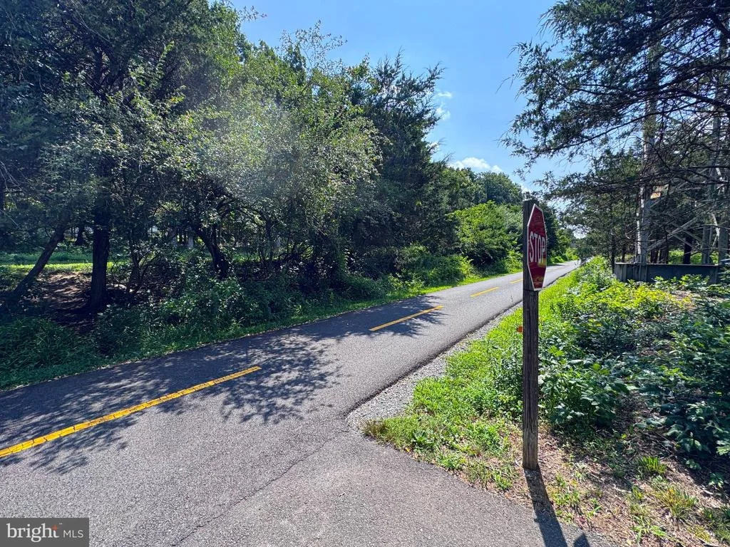 Photo of 22827 OAKGROVE ROAD