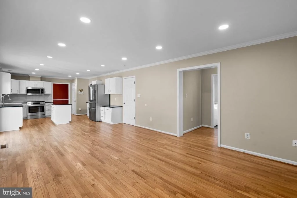 Photo of 1117 CRESTHAVEN DRIVE