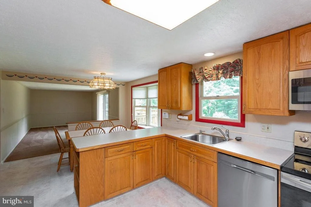 Photo of 7725 BARNSTABLE PLACE