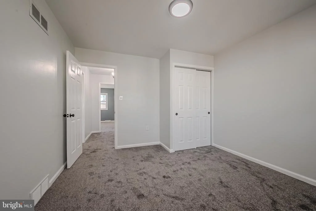 Photo of 1303 NEWCOMB ROAD