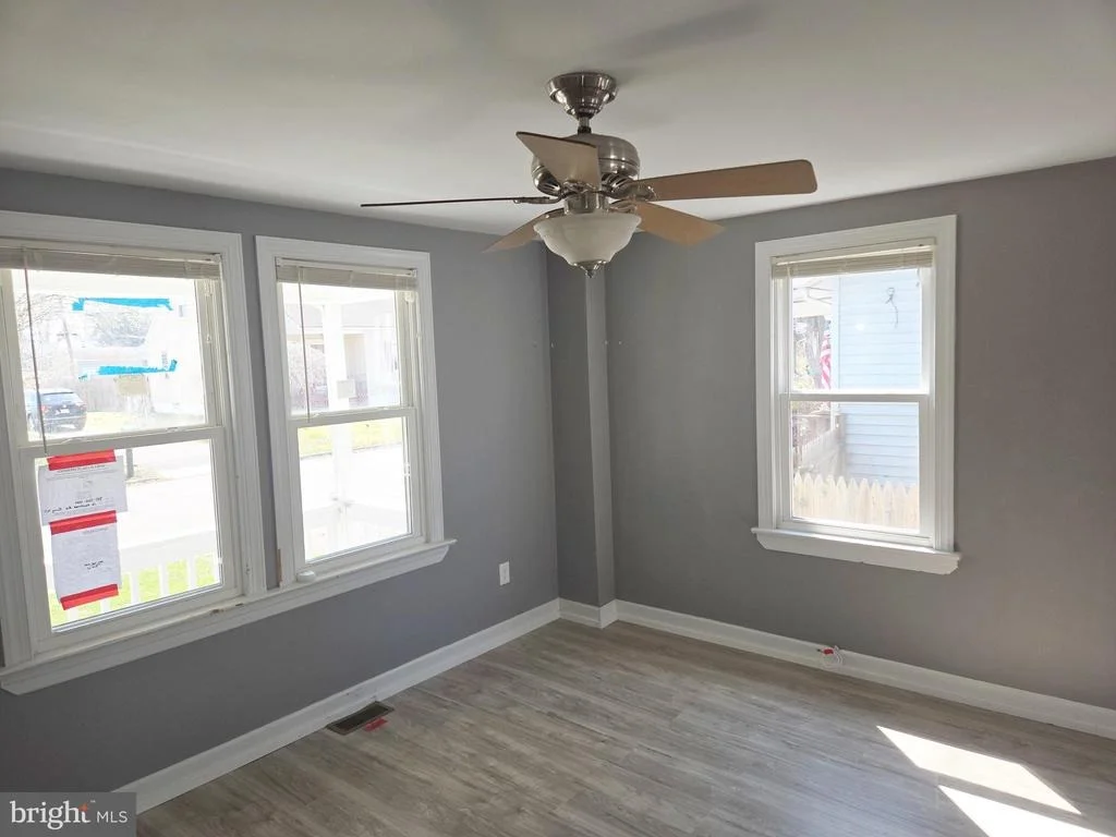 Photo of 10 HAWTHORNE AVENUE