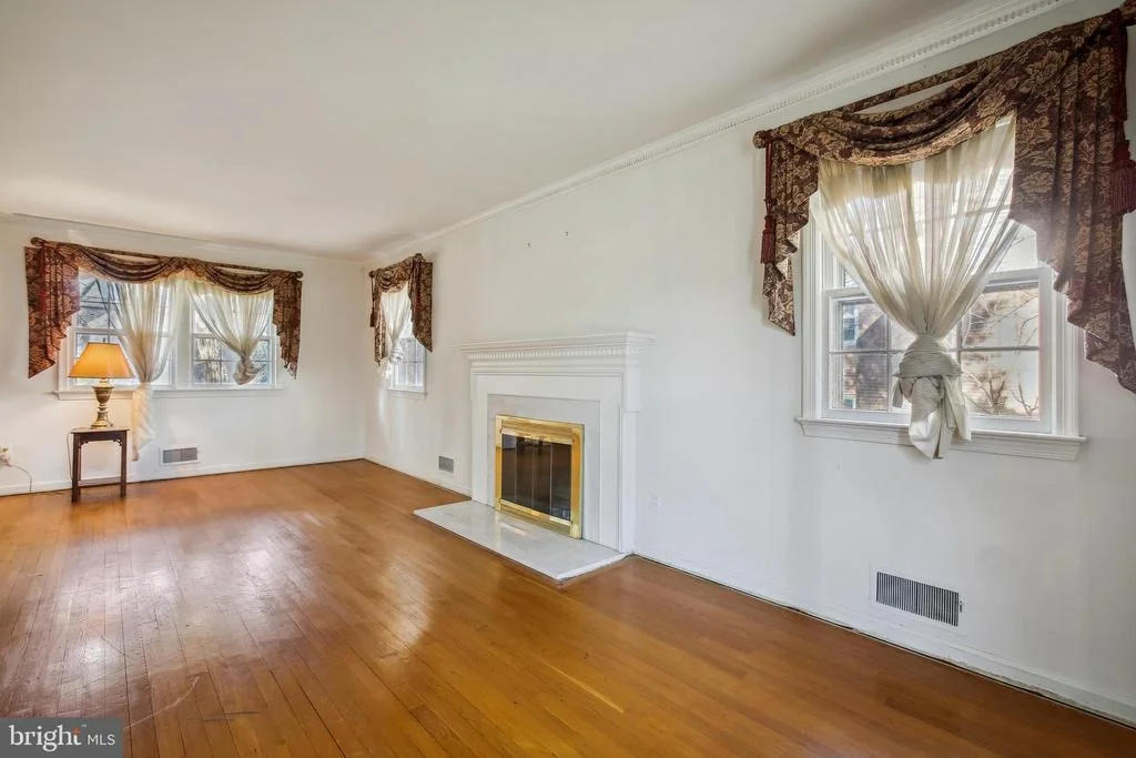 Photo of 1114 CROTON DRIVE