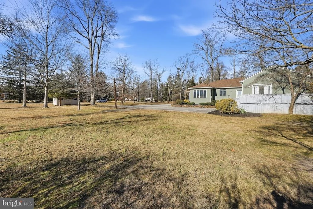 Photo of 862 CENTRAL AVENUE