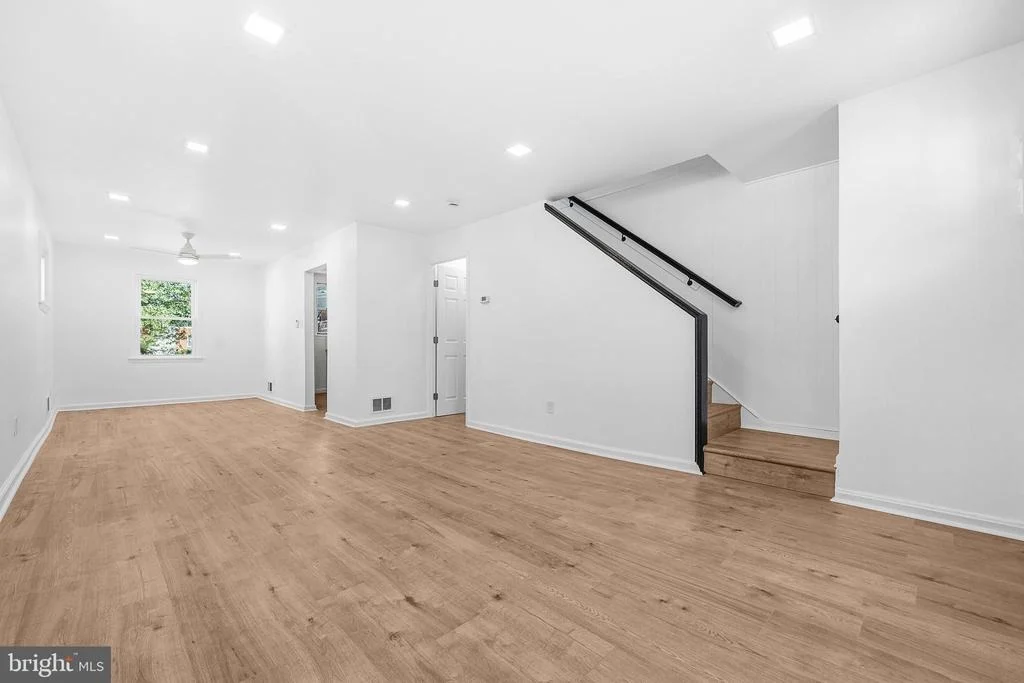 Photo of 1130 46TH PLACE SE