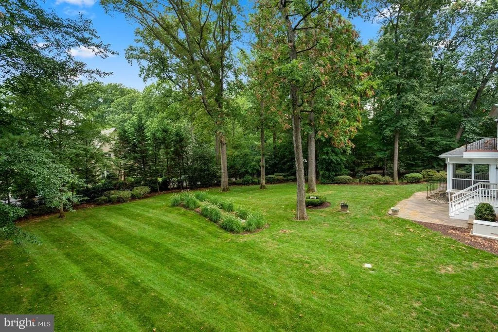 Photo of 1332 WINDY HILL