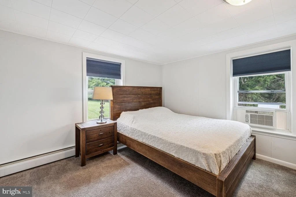 Photo of 6155 KING ROAD