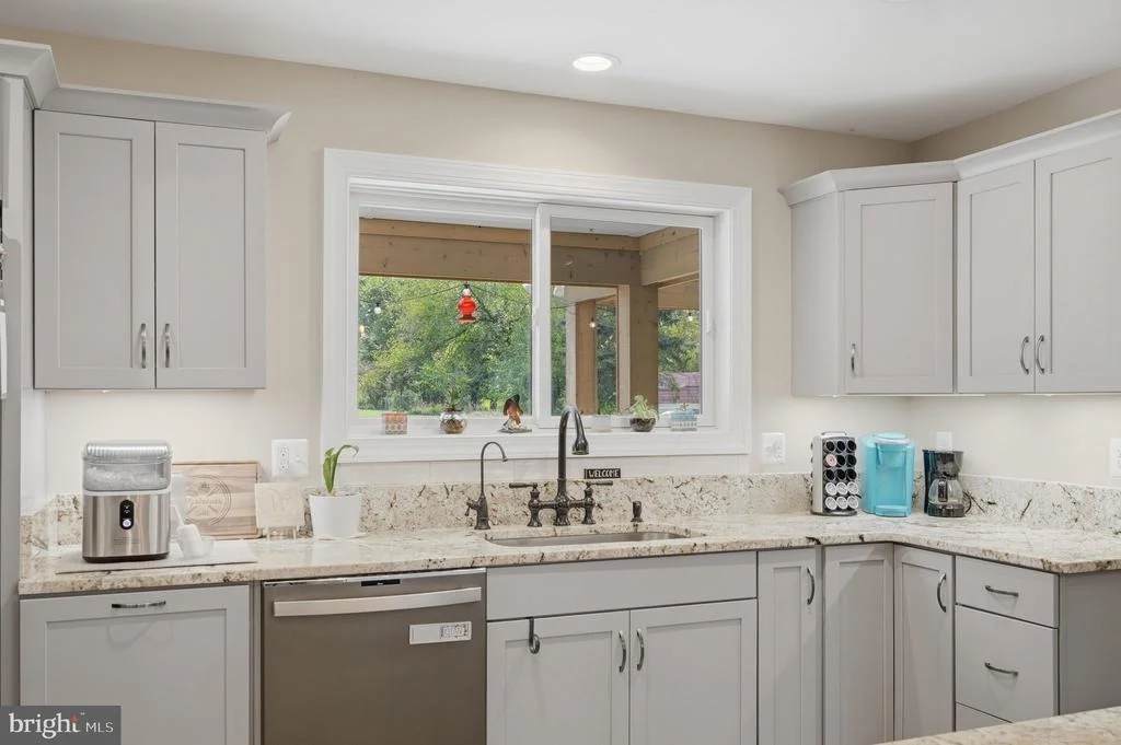 Photo of 295 KING LEAR DRIVE