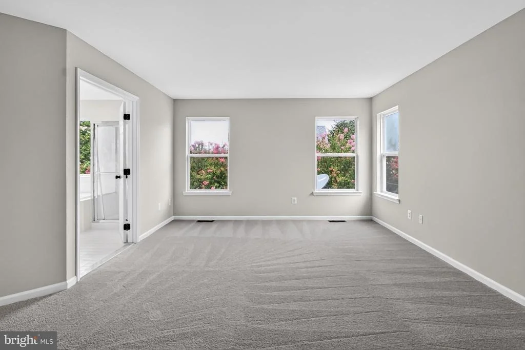 Photo of 8928 GARDEN GATE DRIVE