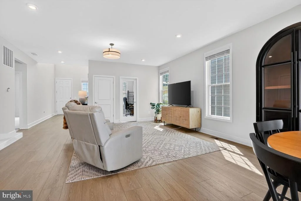 Photo of 6053 COBBLESTONE
