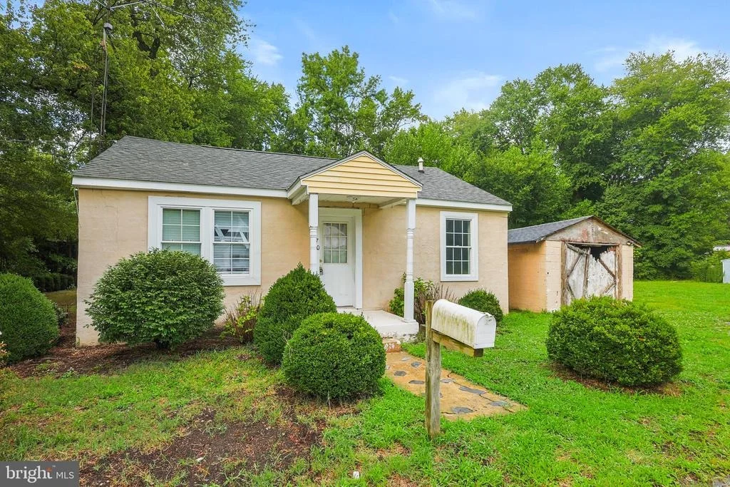 Photo of 1470 EVERETTS CORNER ROAD