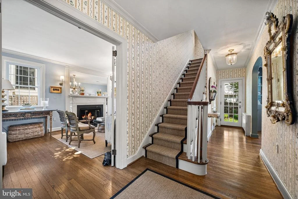 Photo of 6010 FORT HUNT ROAD