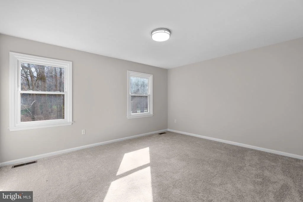 Photo of 12938 BYEFIELD DRIVE