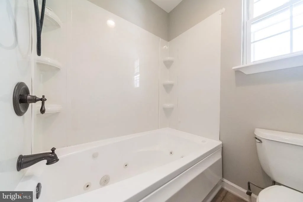 Photo of 8135 HIGHPOINT ROAD