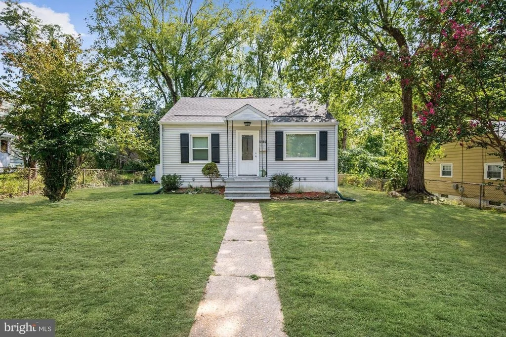 Photo of 4514 FURMAN ROAD