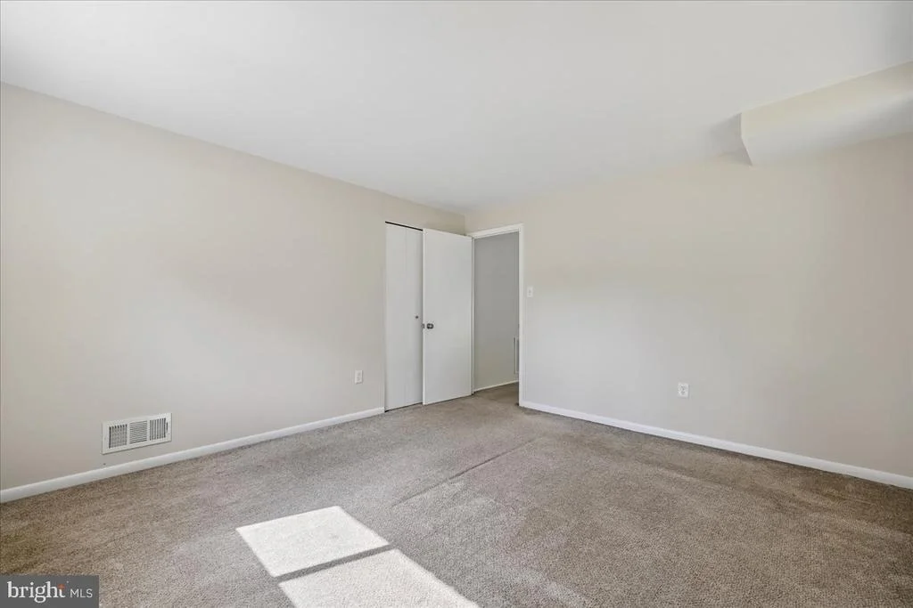 Photo of 11807 STONINGTON PLACE