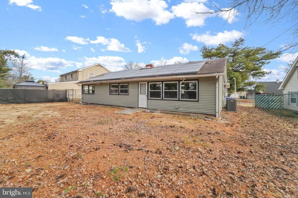 Photo of 19 BELHURST LANE