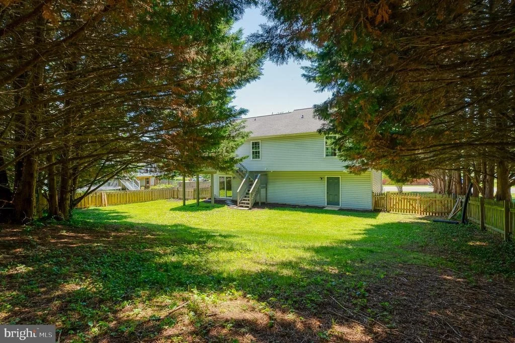 Photo of 208 DECOY DRIVE