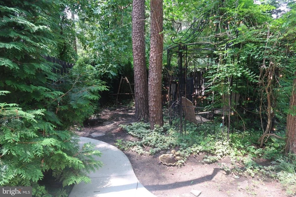 Photo of 338 FAIRFIELD DRIVE FAIRFIELD DRIVE