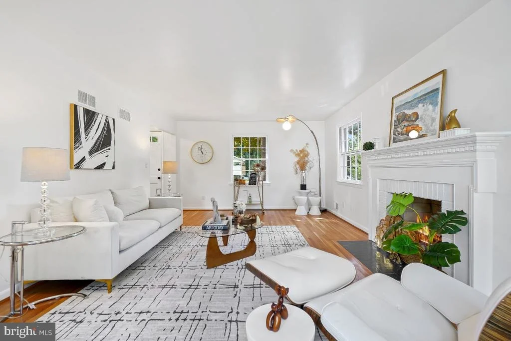 Photo of 307 INDIAN SPRING DRIVE