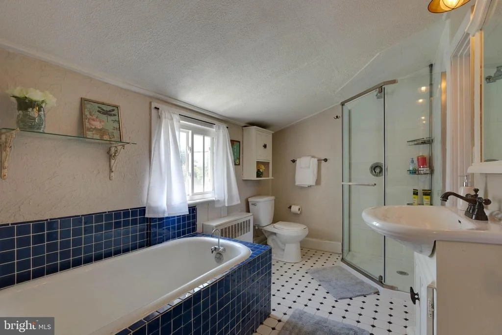 Photo of 27214 RIDGE ROAD