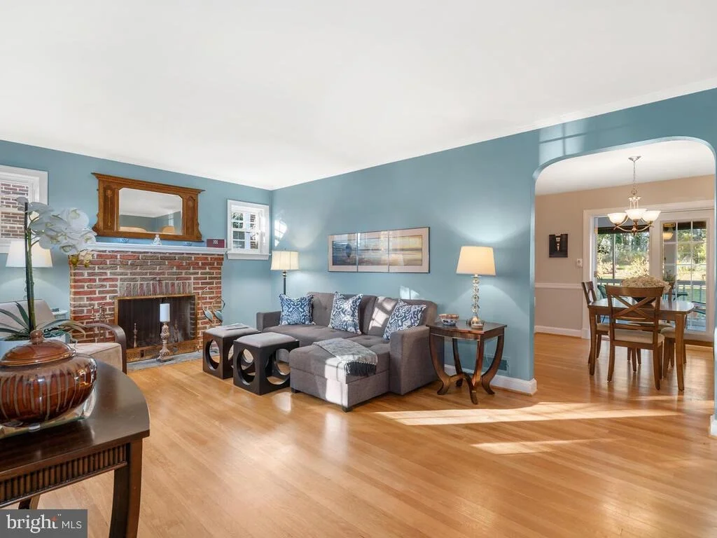 Photo of 409 GRANVILLE DRIVE